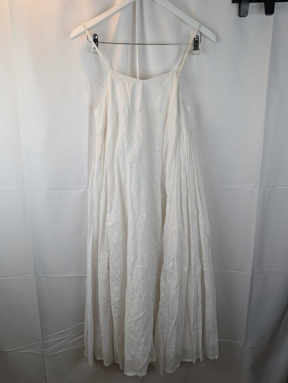 Aodress Handcrafted White Spaghetti-Strap Maxi Dress Size M BNWT